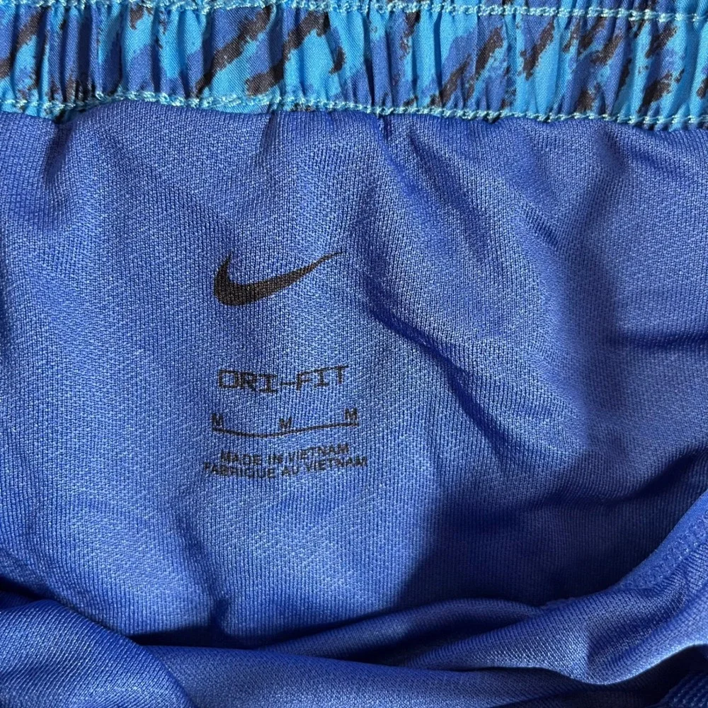 Nike Kids Dri-FIT Training Shorts Blue Abstract Print Elastic Waist‎ Size M